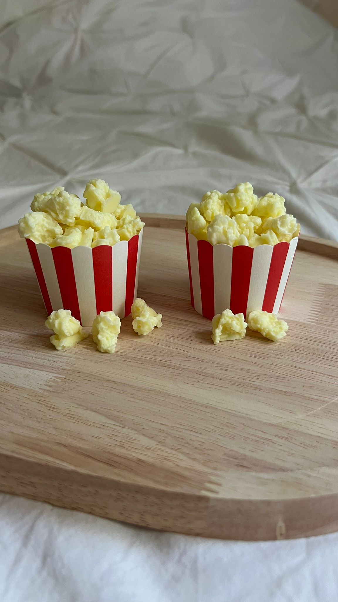 Wax melts ¨Mantita y peli¨ con olor a palomitas dulces.